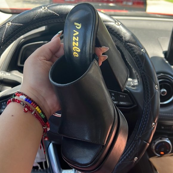 Black Square Open Toe Chunky Heel Platform Size 6.5 *LAST PAIR* - Picture 9 of 11